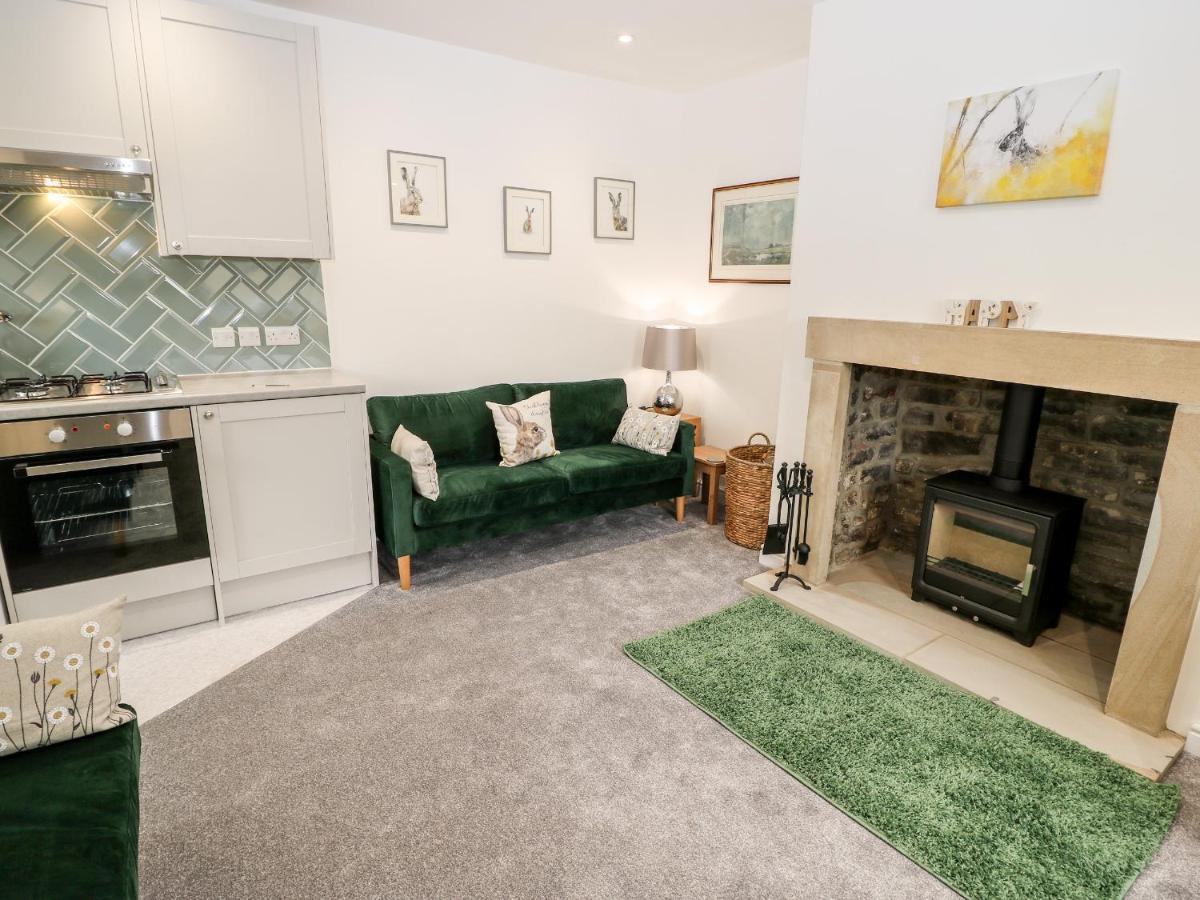 Bunny Rabbit Cottage Keighley Bagian luar foto