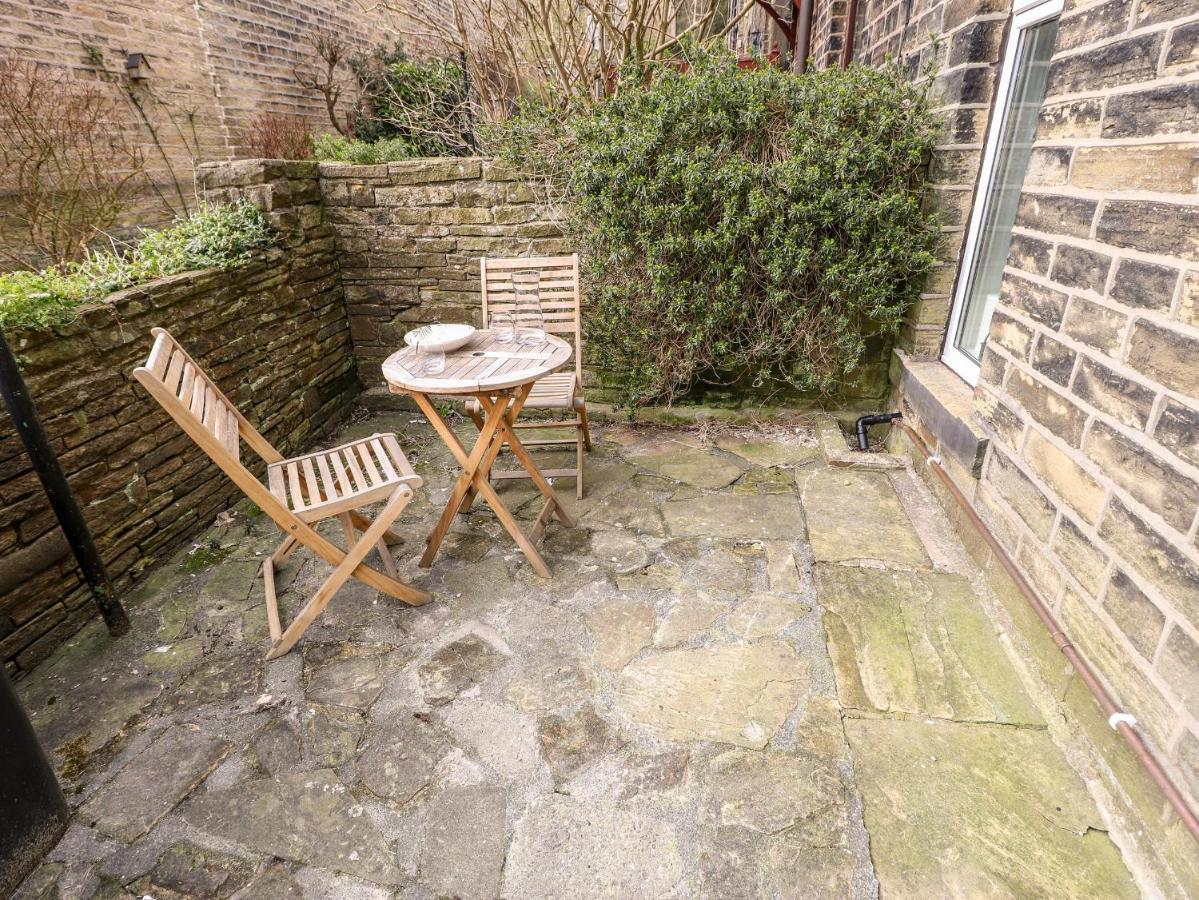 Bunny Rabbit Cottage Keighley Bagian luar foto